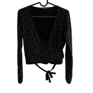 2/$15 Brandy Melville OS Women's Black Floral Wrap Top